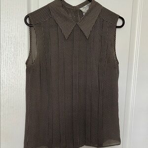 Max Mara  Black & Beige Houndstooth Sleeveless Collared Top